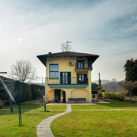 Ypa Home Lago Di Candia Canavese Bagian luar foto